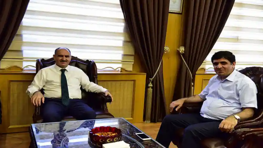 REKTÖR ALMA KAHRAMANMARAŞ VALİSİ VAHDETTİN ÖZKAN'I ZİYARET ETTİ