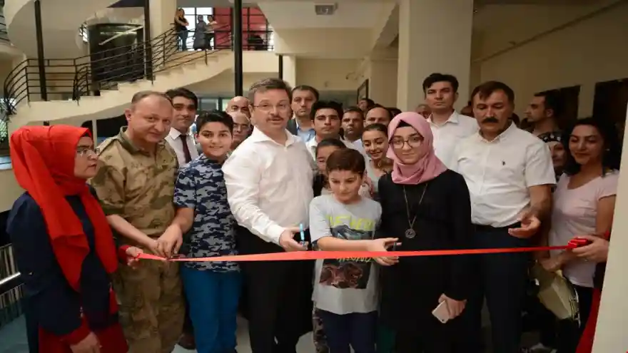 DİLUCU ŞEHİTLERİ ÇOCUK OKUMA SALONU AÇILDI
