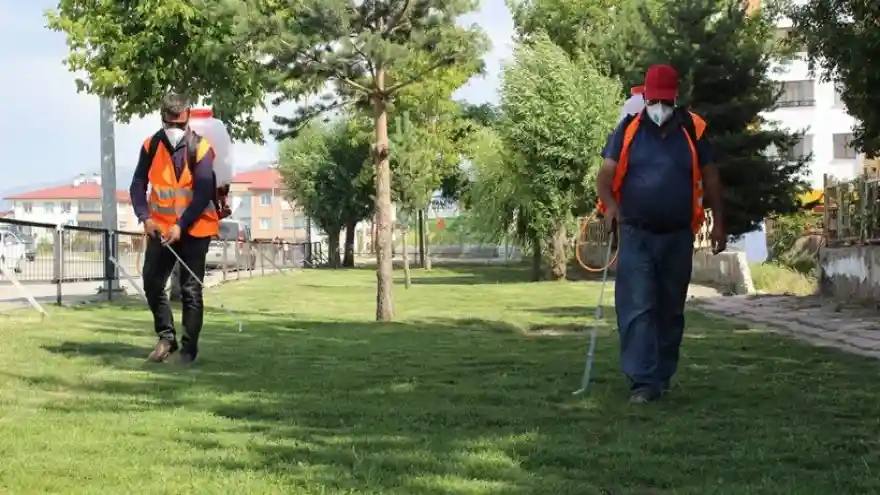 Aziziye'de Kapsamlı İlaçlama Çalışması
