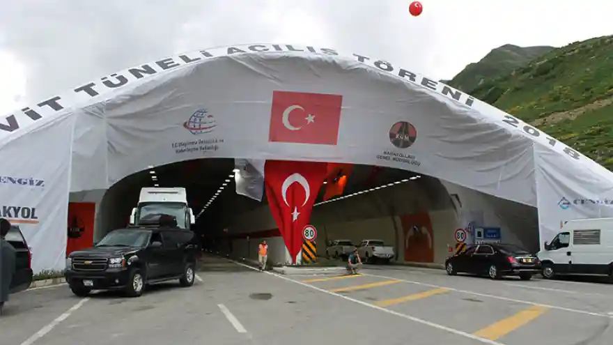 Ovit Tüneli Asfaltlanacak
