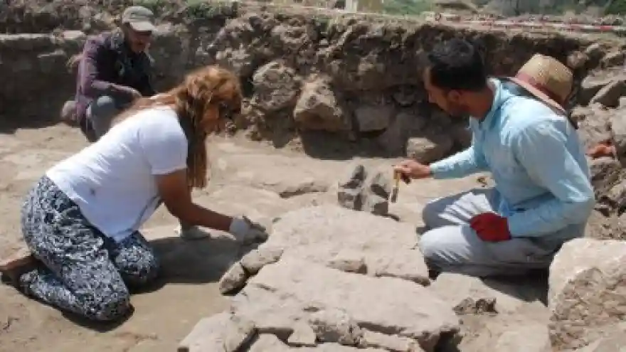 Osmanlı Dönemine Ait Mezar Bulundu 
