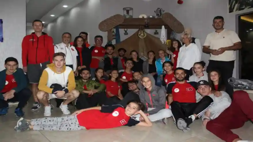 Hız Tutkunlarının Kaplıca Keyfi
