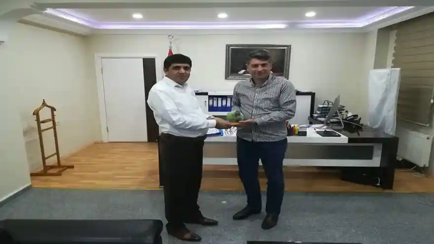 IĞDIR ÜNİVERSİTESİ REKTÖRÜ ALMA'DAN DOĞUBAYAZIT KAYMAKAMINA VEDA ZİYARETİ