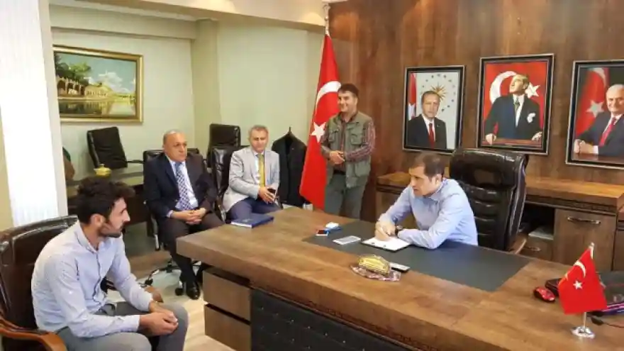 Tutak İlçe Kaymakamı Erat'tan Halk Günü
