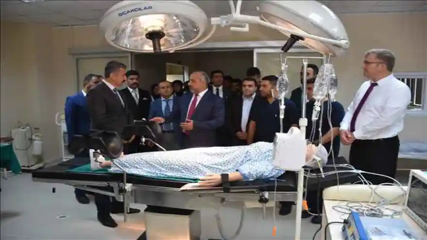 MŞÜ ARAŞTIRMA HASTANESİ İÇİN ELİNİ TAŞIN ALTINA SOKTU
