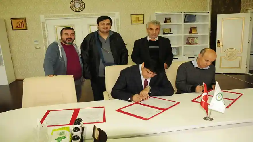 Iğdır Üniversitesi İle Razi Üniversitesi Arasında İşbirliği Protokolü İmzalandı