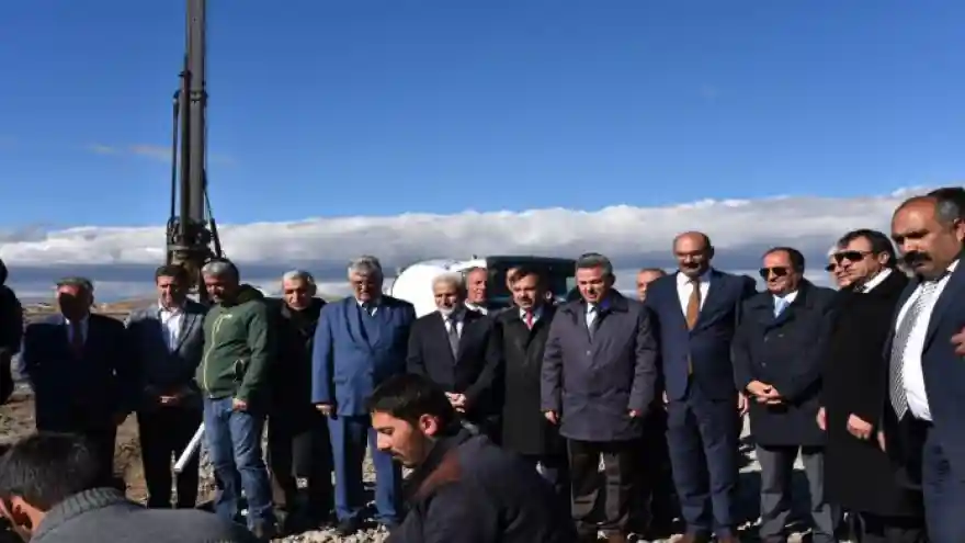 KÖPRÜNÜN İLK HARCI VALİ ELBAN'DAN