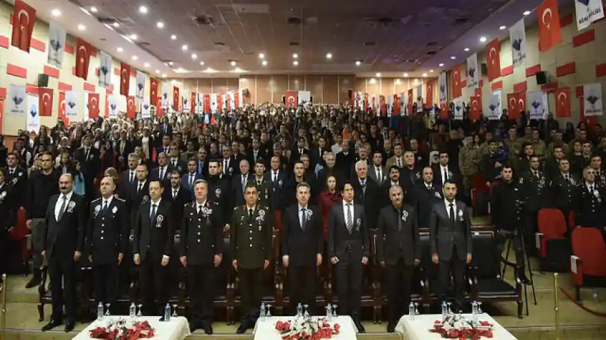 Ağrı'da 10 Kasım Atatürk'ü Anma