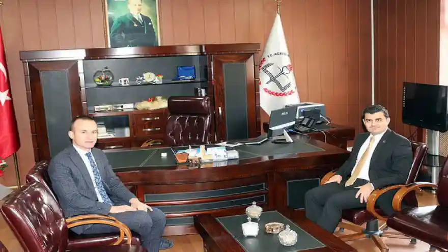 ELEŞKİRT KAYMAKAMI SARI'DAN MİLLİ EĞİTİM MÜDÜRÜ TEKİN'E ZİYARET