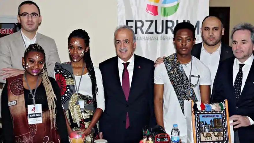 Her Öğrenci Bir Köprü
