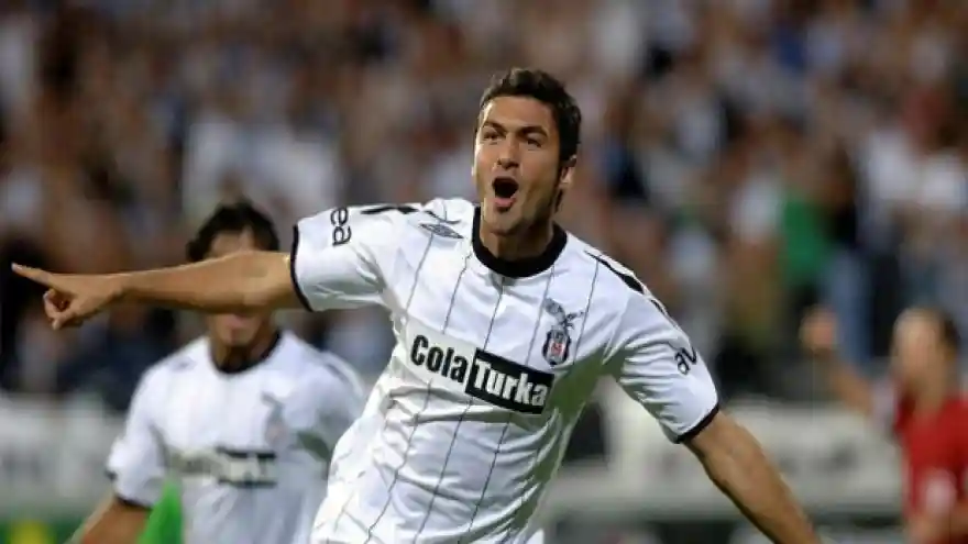 Beşiktaş'tan Burak Yılmaz iddialarına ilişkin açıklama
