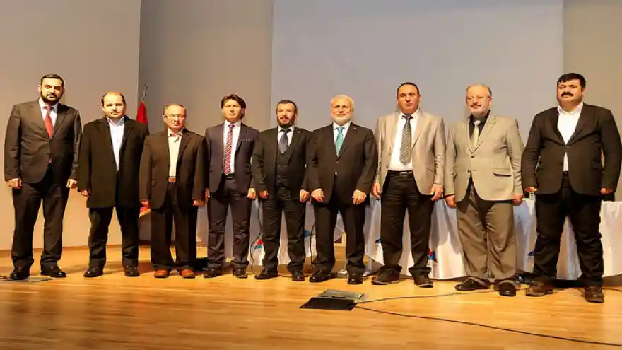 AİÇÜ'de Yaygın ve Örgün Din Eğitiminde Sorunlar ve Çözüm Yolları Konulu Panel Düzenlendi