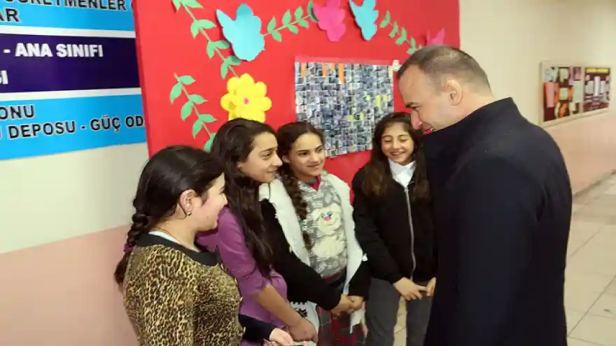 AĞRI'DA 'DÜRÜSTLÜK MANAVI' AÇILIŞI