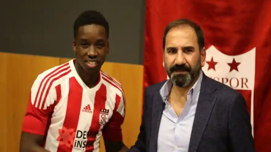 Sivasspor'a Premier Lig'den takviye

