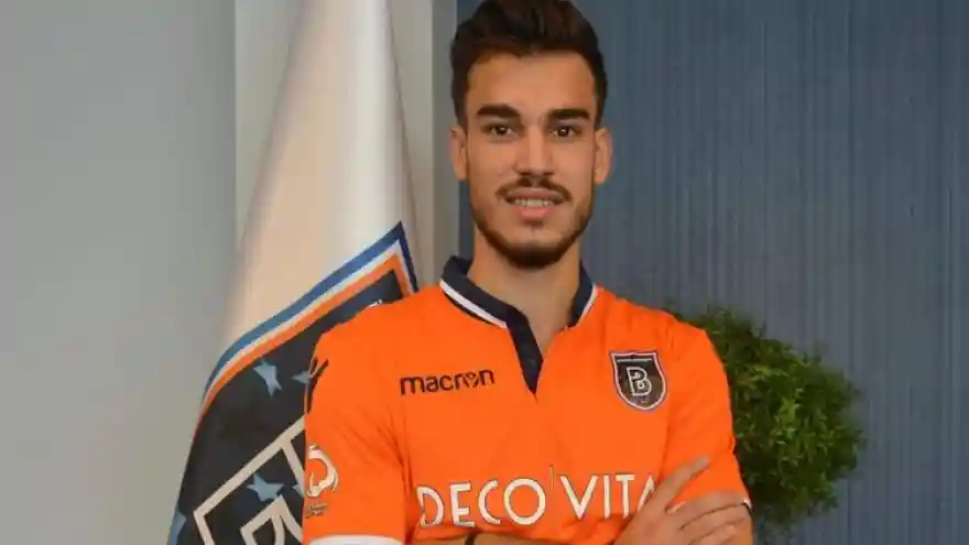 Medipol Başakşehir'den bir transfer daha

