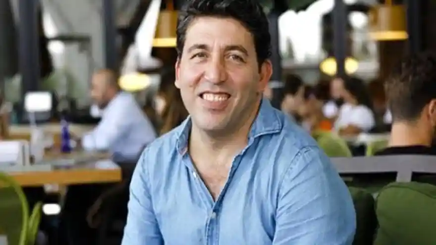 İyi Parti adayı Kınay: Belediyenin tiyatroya zerre katkısı olmadı