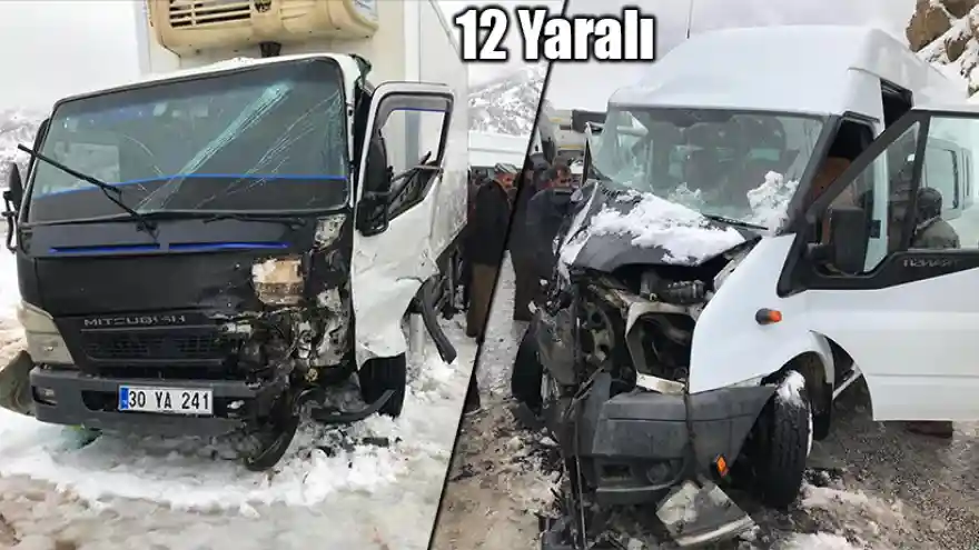 Yolcu Minibüsü İle Kamyonet Çarpıştı!