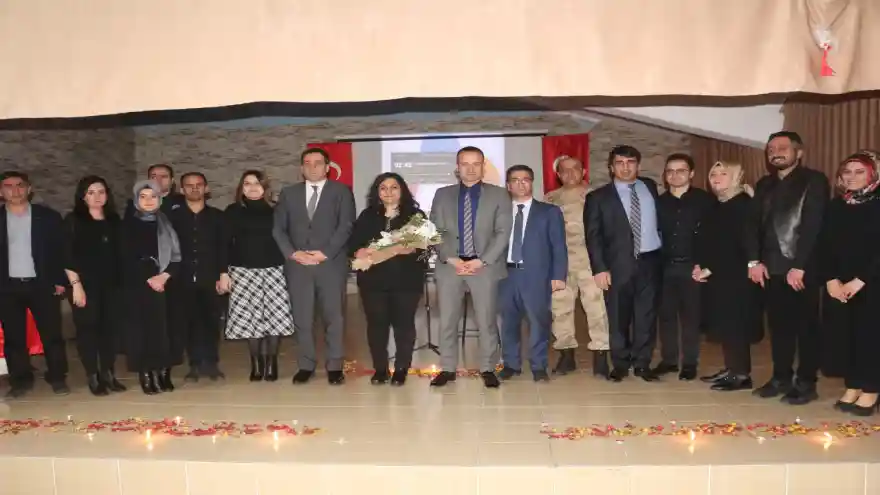 HAMUR'DA ŞİİR DİNLETİSİ