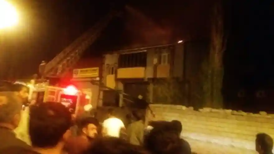 Ağrı'da Korkutan Yangın