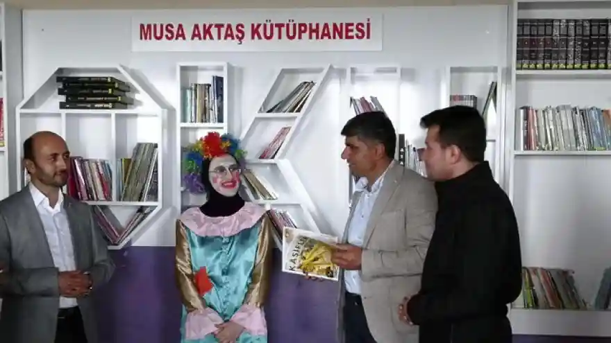 KIZILKAYA  KÖYÜNDE KÜTÜPHANE SEVİNCİ

