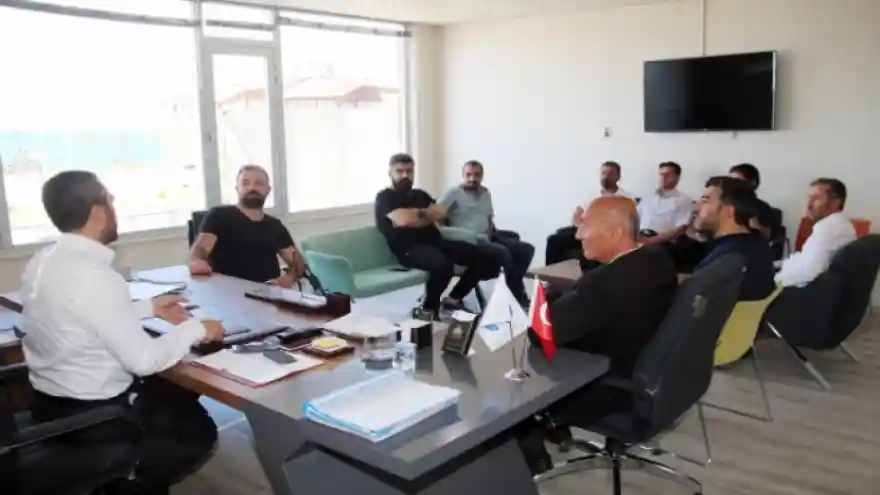 Edremit Belediyesi'nden yerel gazetelere anlamlı destek