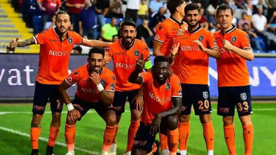 Medipol Başakşehir'de üç ayrılık birden