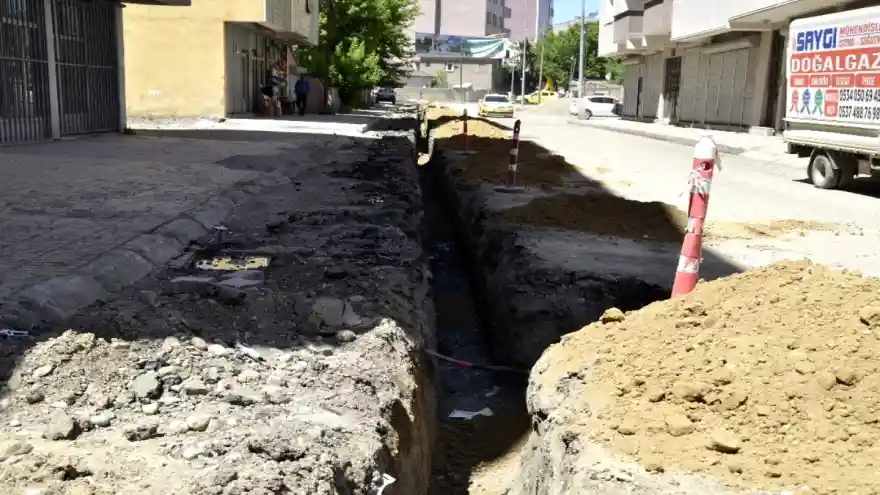 Ağrı'da doğalgaz çalışmaları devam ediyor