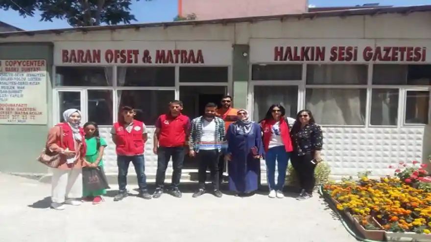 DOĞUBAYAZIT GENÇLİK VE SPOR MERKEZİ MÜDÜRESİ SEVGİ LORTOĞLUN'DAN GAZETEMİZE ANLAMLI ZİYARET