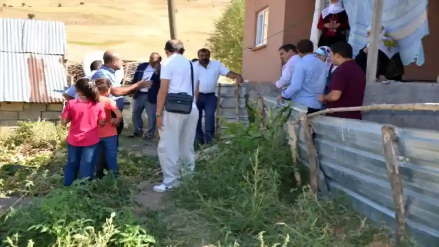 Zehirlenme şüphesi: 1 çocuk öldü, anne ve 3 çocuk tedavi altında