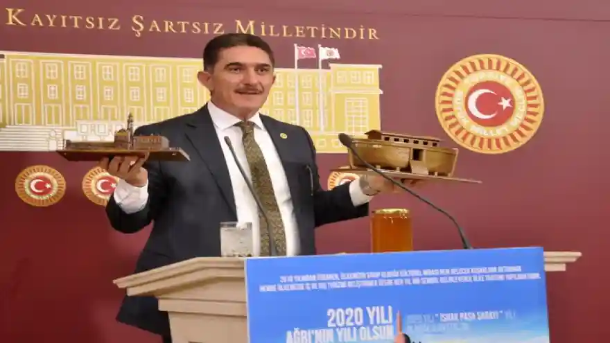 Ekrem Çelebi: "Doğu'dan yükselen güneşin, batıyı aydınlatmasını istiyoruz"