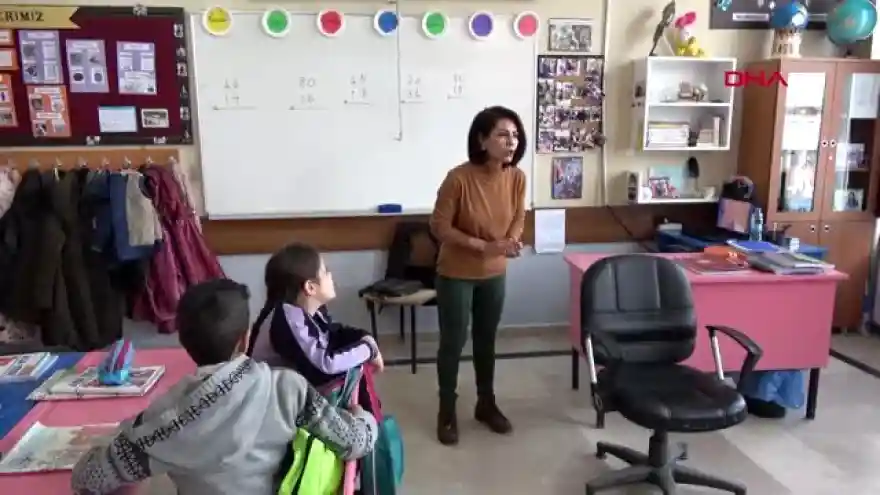 Iğdır 'annem öğretmenim oldu' projesi ilgi görüyor