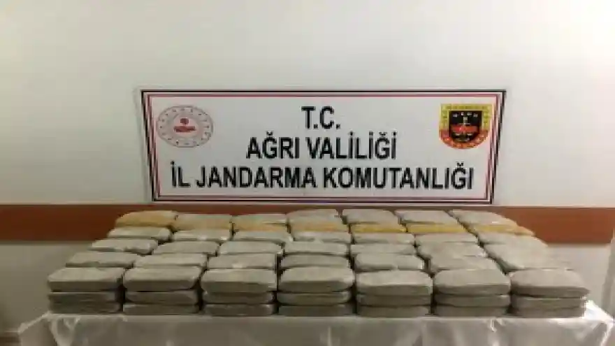 Doğubayazıt'ta 74 kilogram eroin yakalandı