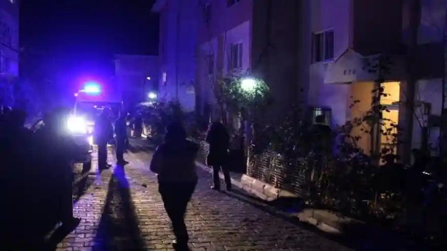 Tartıştığı eşini av tüfeği ile öldürüp, intihar etti