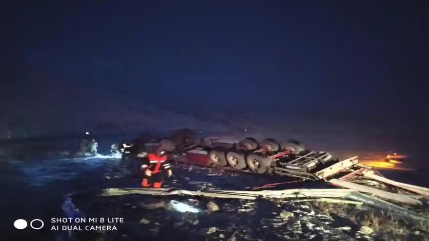 DOĞUBAYAZIT’TA TRAFİK KAZASI 1 ÖLÜ