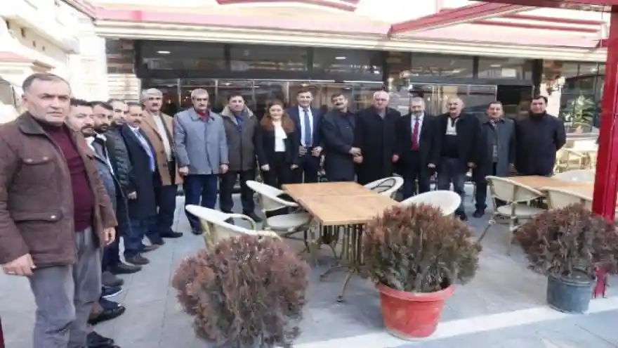 Iğdır Belediye Eş Başkanları Mahalle Muhtarları İle Bir Araya Geldi