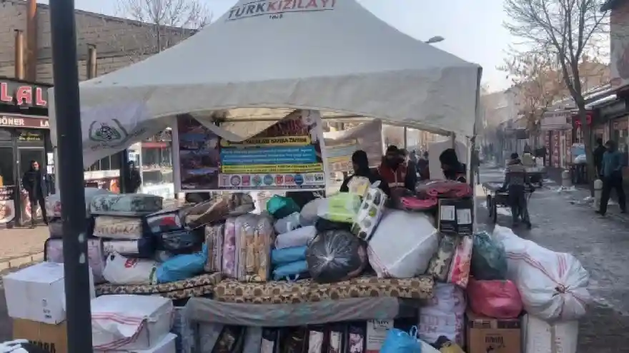 Patnos Sivil Toplum Platformu Elazığ ve Malatya için yardım kampanyası başlattı