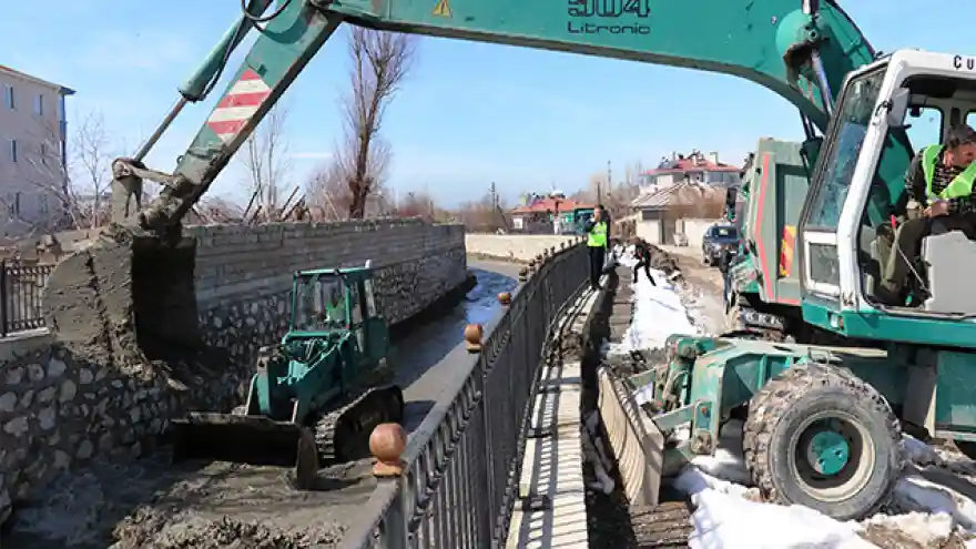 Van Balığı'nın göç yolu açılıyor!