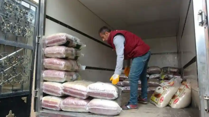 Esnaf ve Sanatkarlar Odasından korona mağduru 3 bin esnafa yardım paketi