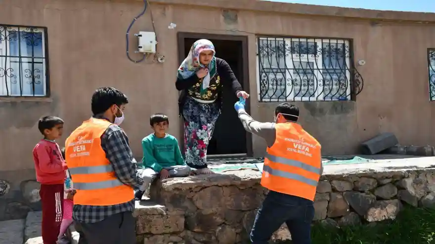 Doğubayazıt^ta ihtiyaç sahipleri için 'market kartı' hizmeti