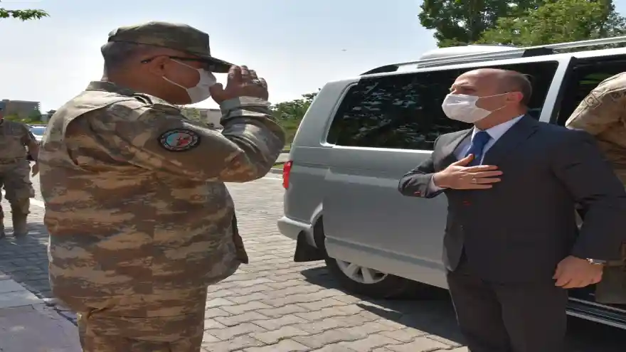  Vali Varol, Doğubayazıt 1. Mekanize Piyade Tugay Komutanlığı Ziyaret Etti