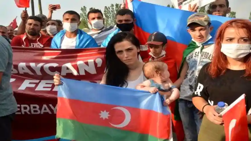 Iğdır'da sıcak havada Ermenistan protestosu