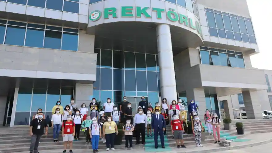 ‘Serhat’ın Çocukları Doğada’ Proje Ekibi Rektör Alma’yı Ziyaret Etti