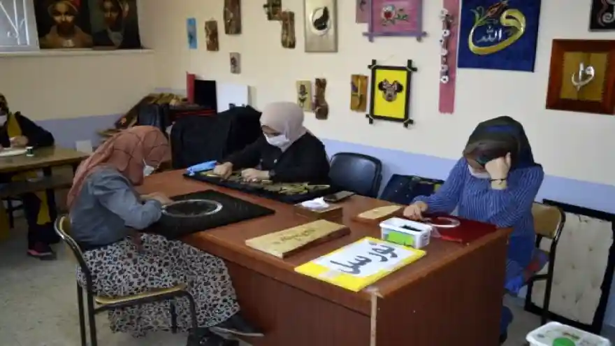 Ağrılı kadınlar halk eğitim kursları ile meslek sahibi oluyor