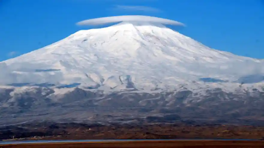 Havalar Soğudu Ağrı Dağına Kar Yağdı