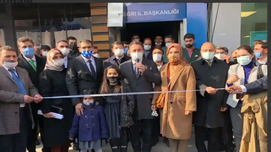 DEVA Partisi Genel Başkanı Ali Babacan Ağrı İl Kongresine katıldı 