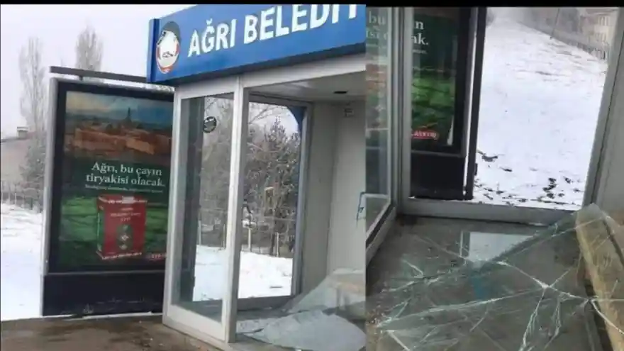 Durakların Camlarını Kıran 4 Şüpheli Yakalandı