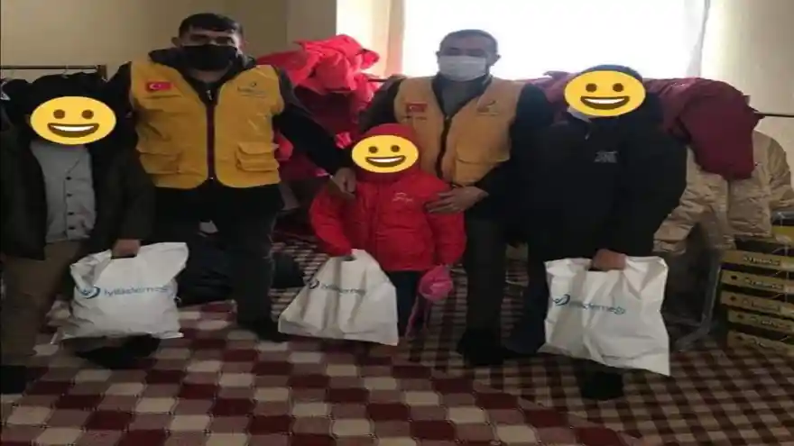 Bir bot, bir mont yardımları devam ediyor