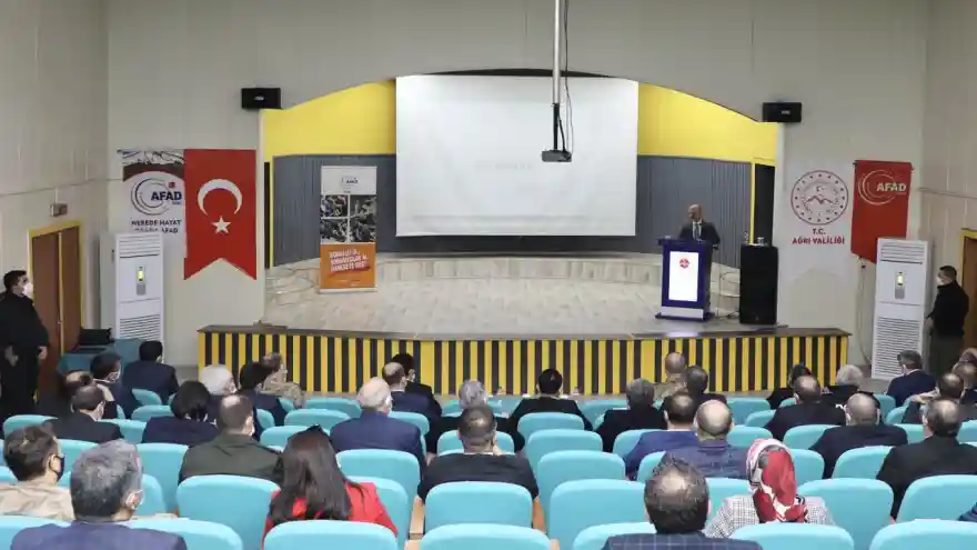 2021 Afet Eğitim Yılı Bilgilendirme Toplantısı Düzenlendi