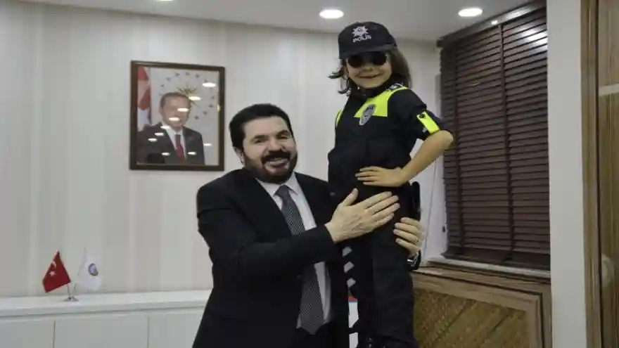 Başkan Sayan'ın, 10 Nisan Polis Haftası Mesajı