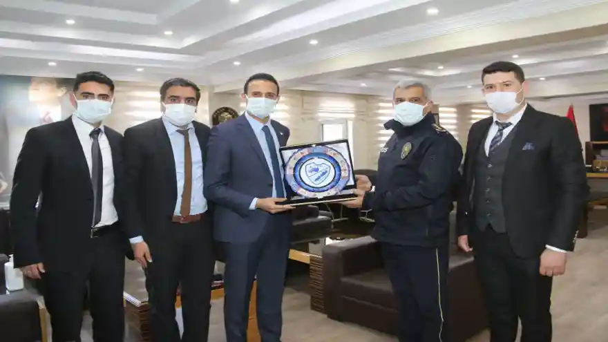 TFFHGD AĞRI ŞUBESİNDEN, İL EMNİYET MÜDÜRÜ ÖZEN’E ZİYARET